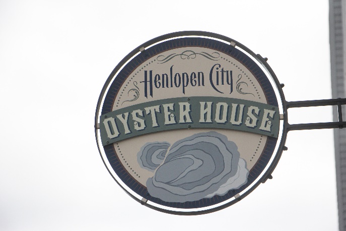Pearls and Pours at Henlopen City Oyster House