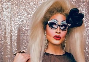 Magnolia Applebottom Drag Show!